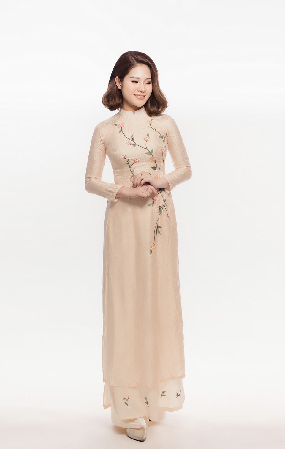 /UserFiles/miss/miss2019/NguyenThuyAnhCenGolf/nguyen-thuy-anh-cengolf (1).jpg